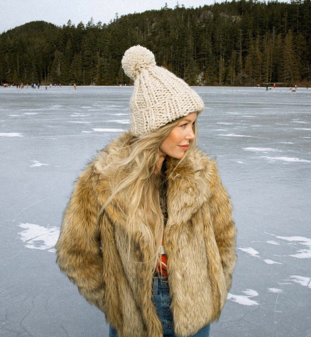 SHOP toques